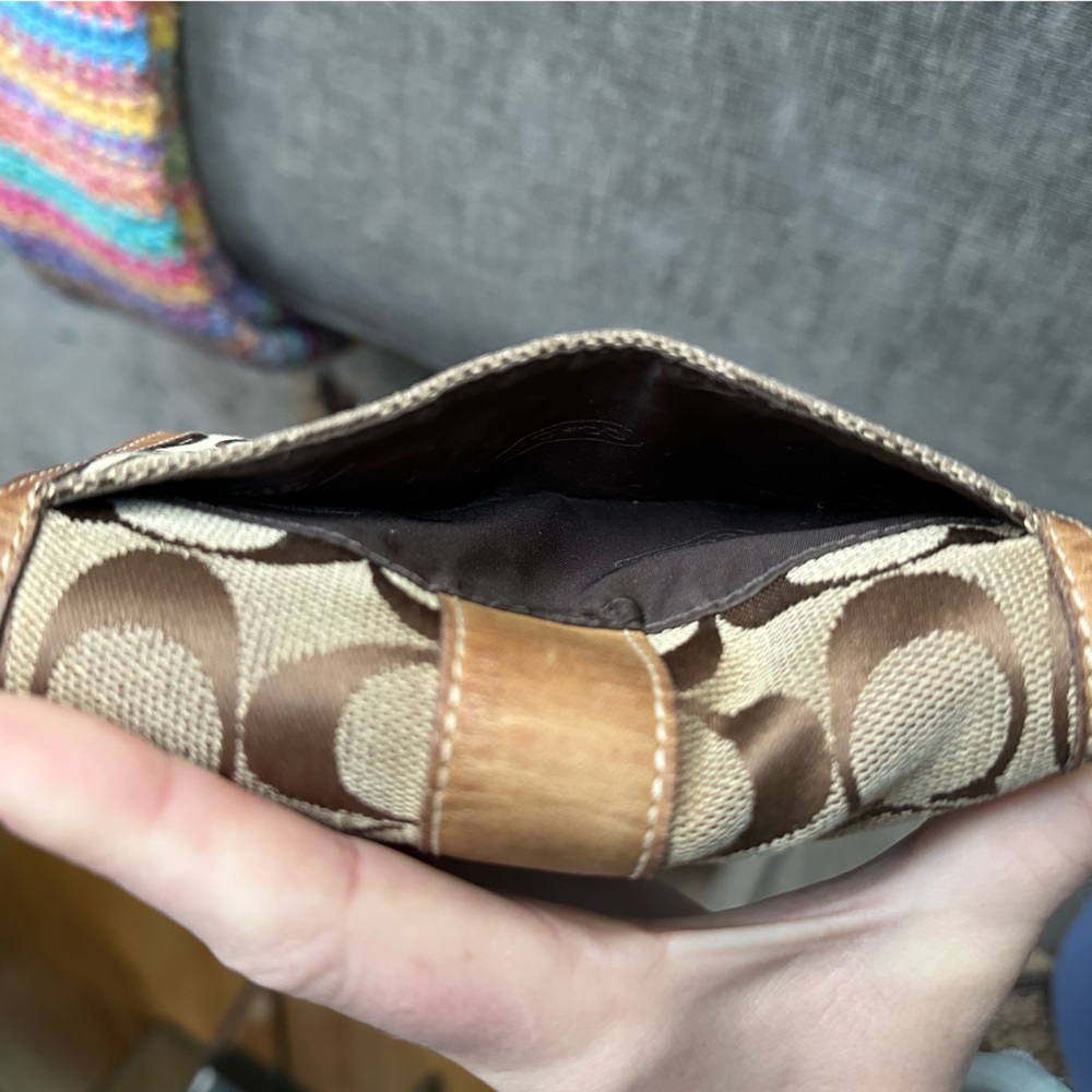 Vintage Coach Wallet - Picture 8 of 11